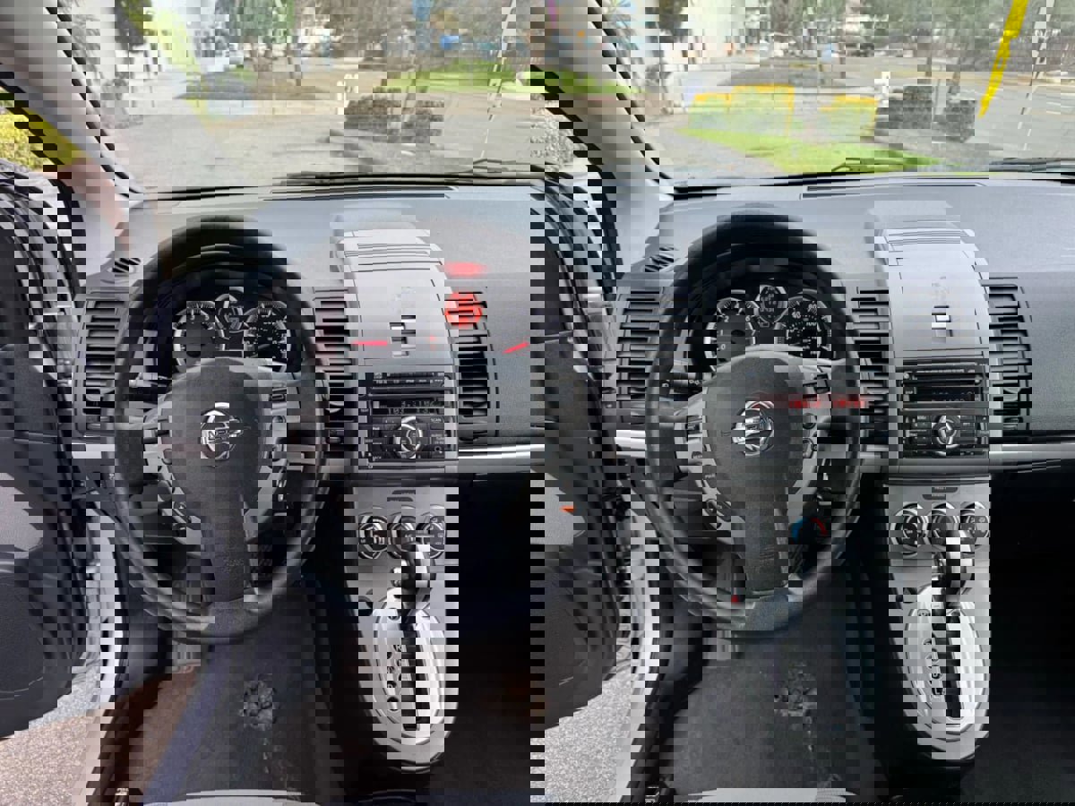 Used 2012 Nissan Sentra 2.0 S image 10
