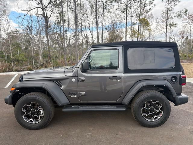 Used 2021 Jeep Wrangler Sport image 2