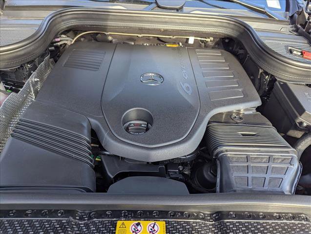 New 2025 Mercedes-Benz GLS 450 4MATIC image 15