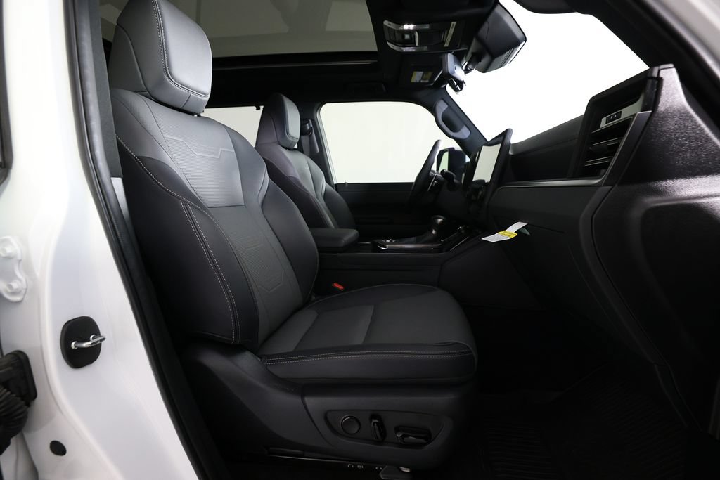 Used 2026 Lexus GX 550 w/ Accessory Package (2T) AWD/4WD image 10