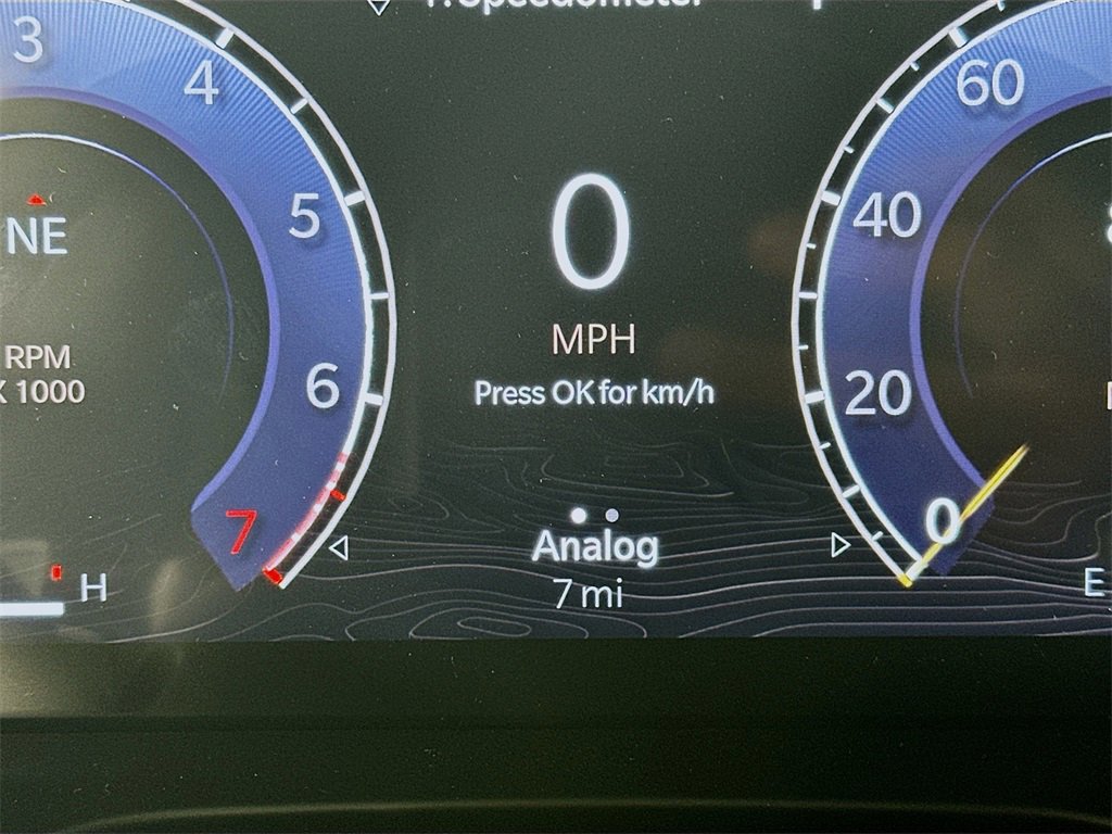 New 2025 Jeep Grand Cherokee Altitude image 11