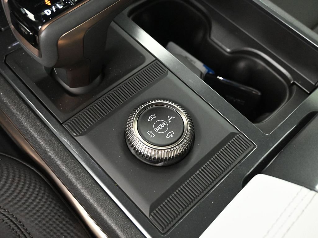 New 2025 GMC Hummer EV 2X w/ LPO, Dark Essentials Package image 22