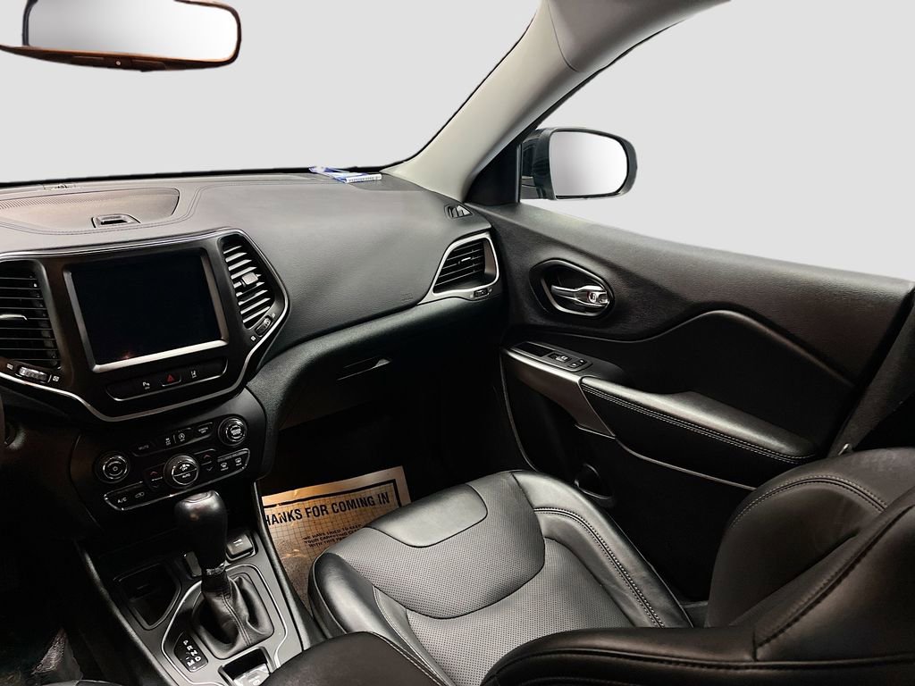 Used 2022 Jeep Cherokee Latitude Lux FWD image 21