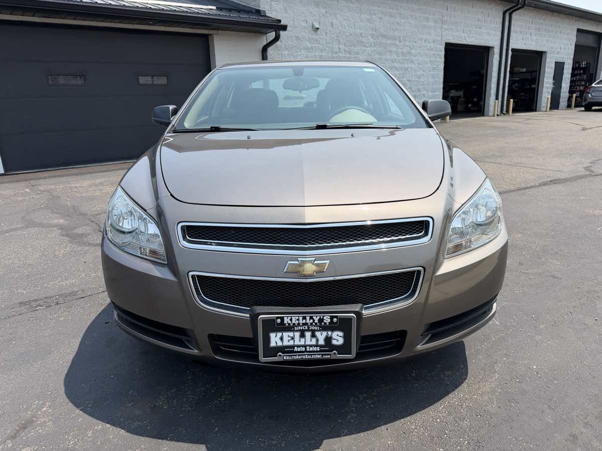 Used 2011 Chevrolet Malibu LS FWD image 7