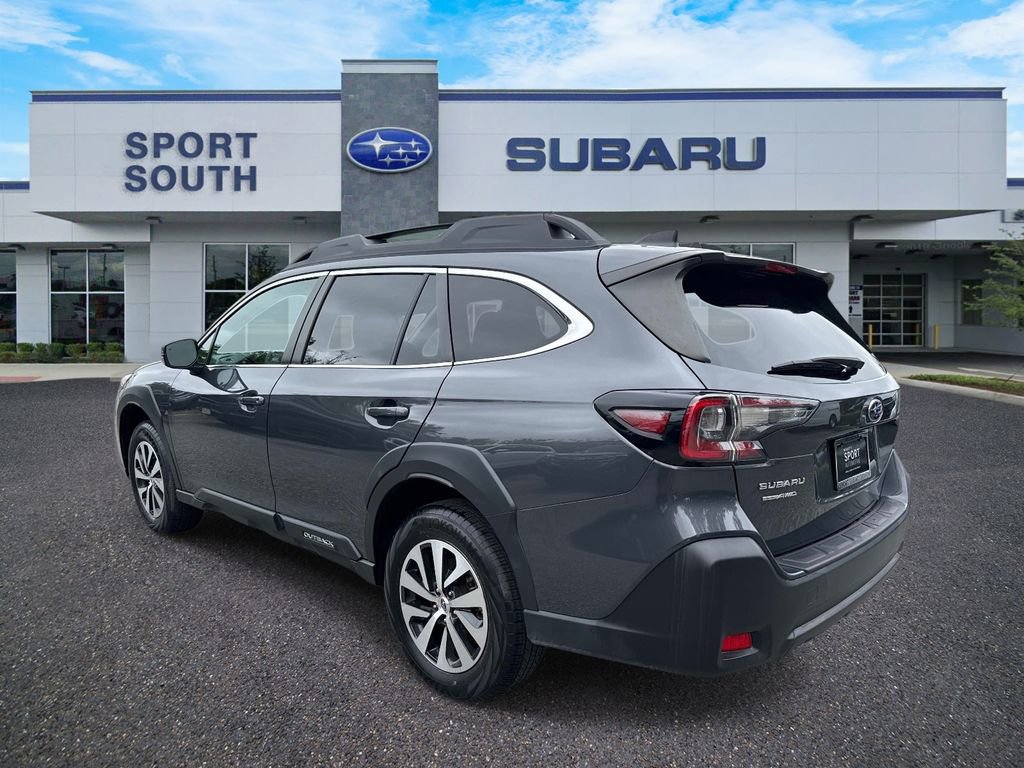 Used 2024 Subaru Outback Premium AWD/4WD image 5