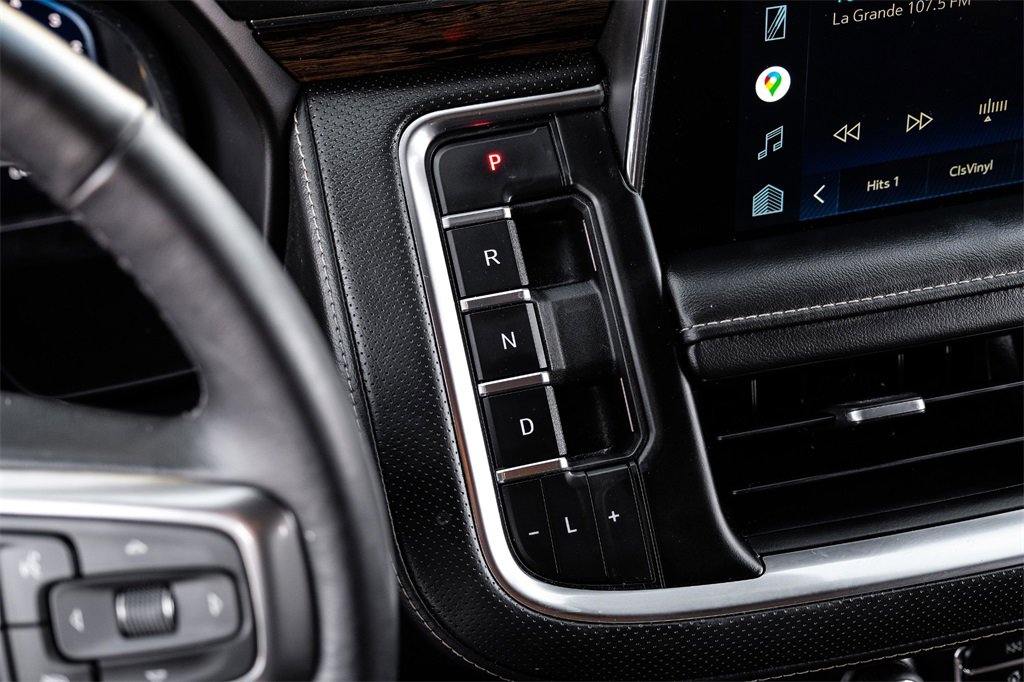 Used 2022 Chevrolet Suburban Premier image 22