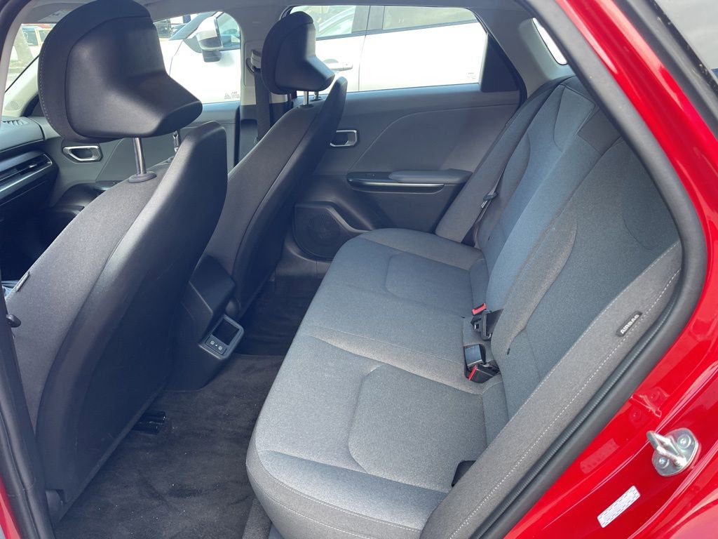 Used 2025 Kia K4 LXS image 9