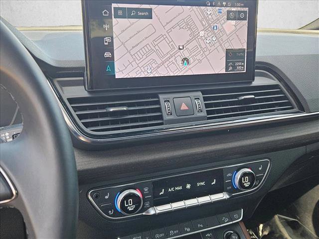 Used 2021 Audi Q5 Prestige w/ Prestige Package image 15