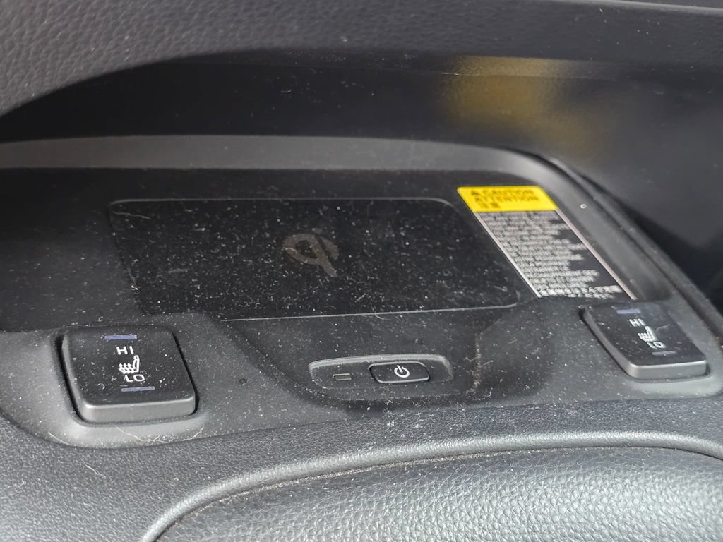 Used 2024 Toyota Corolla XLE FWD image 24