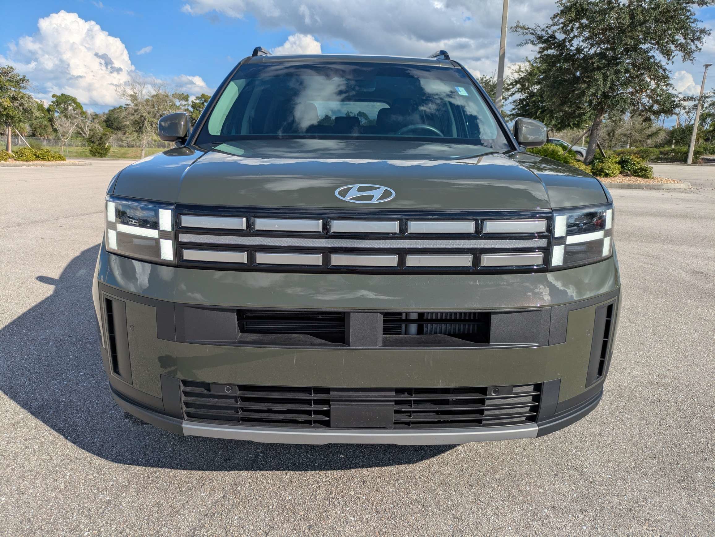 Used 2024 Hyundai Santa Fe SEL FWD image 9