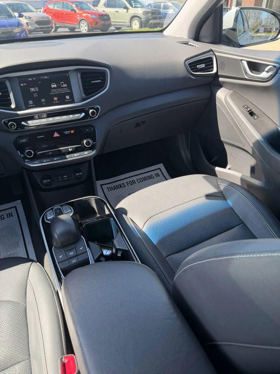 Used 2017 Hyundai Ioniq Limited image 16