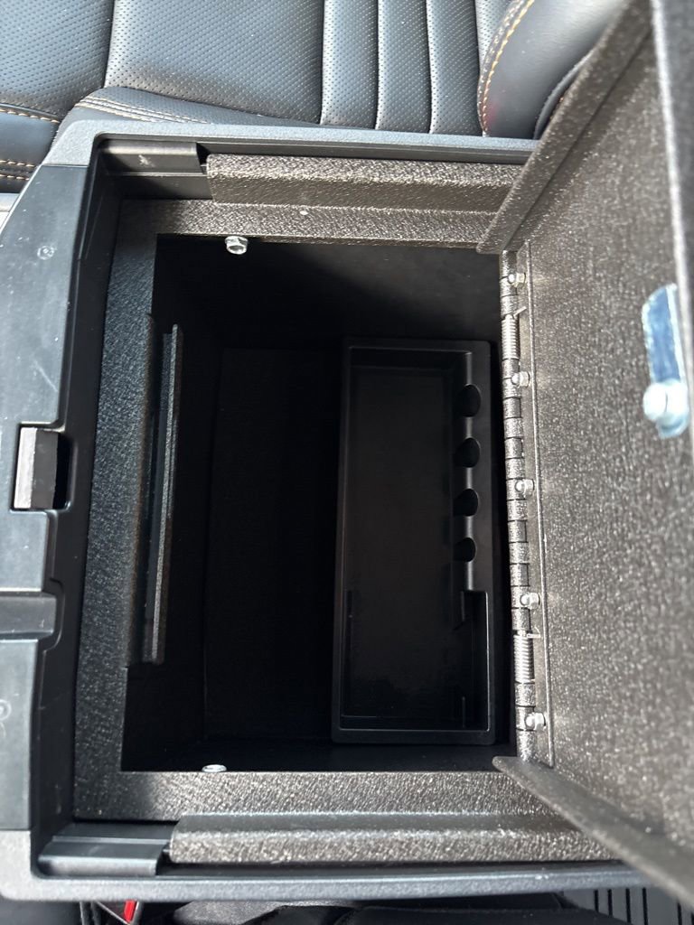 Used 2024 Ford F350 Platinum image 23