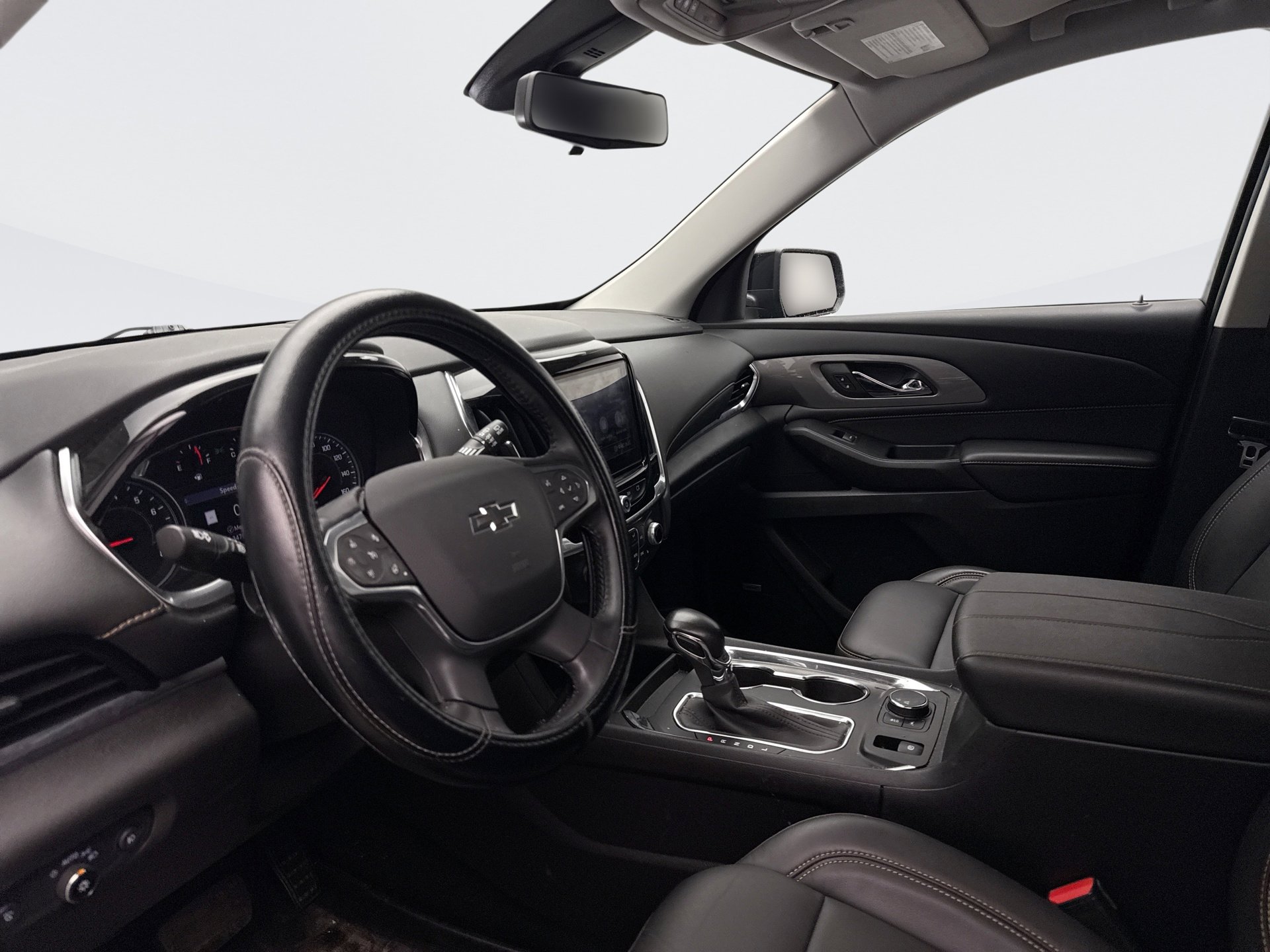 Used 2021 Chevrolet Traverse RS image 9