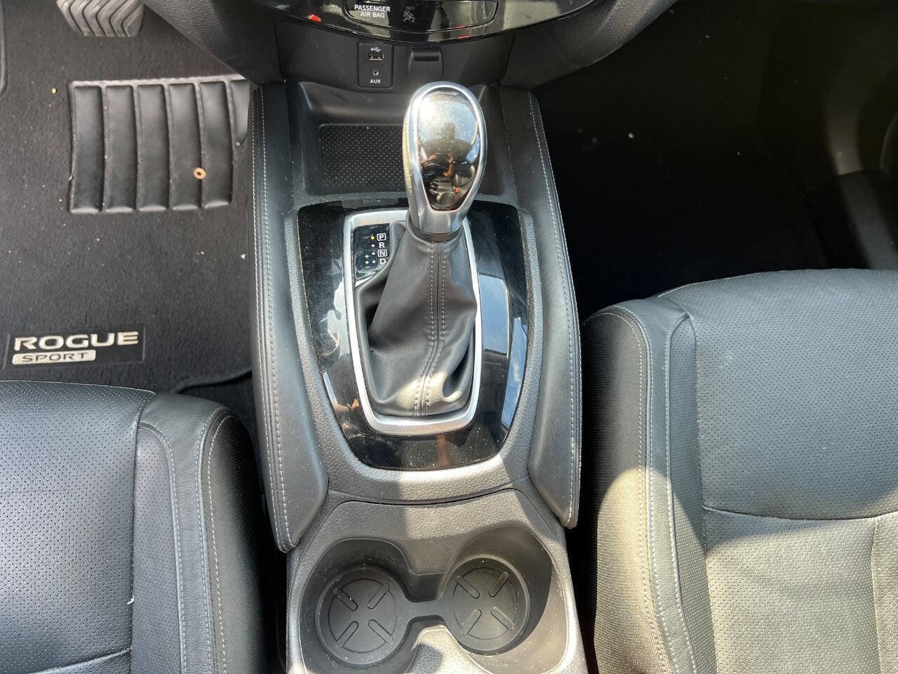 Used 2017 Nissan Rogue Sport SL w/ SL Premium Package image 19