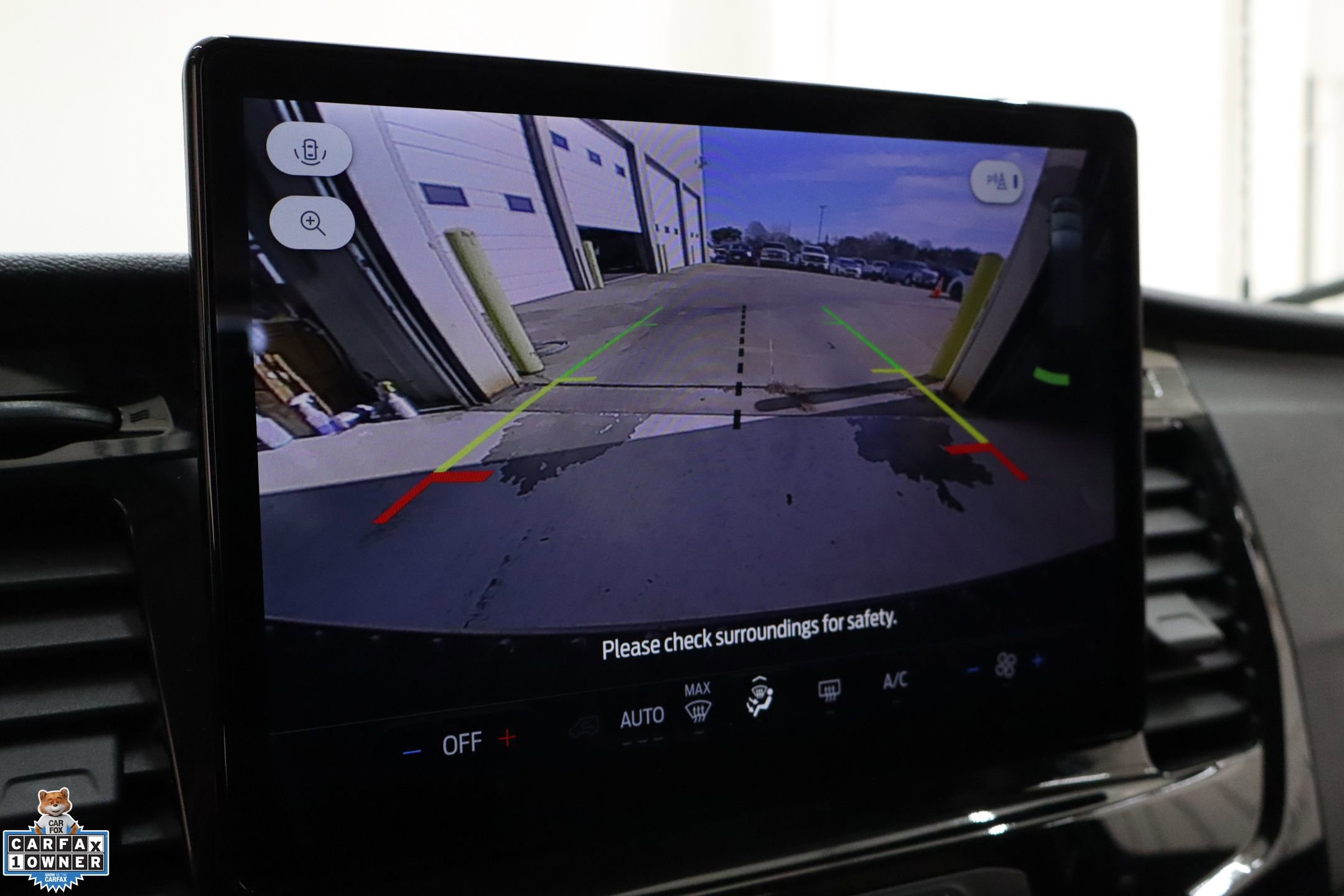 Used 2024 Ford Transit 350 XLT image 21