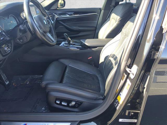 Used 2018 BMW M550i xDrive image 17