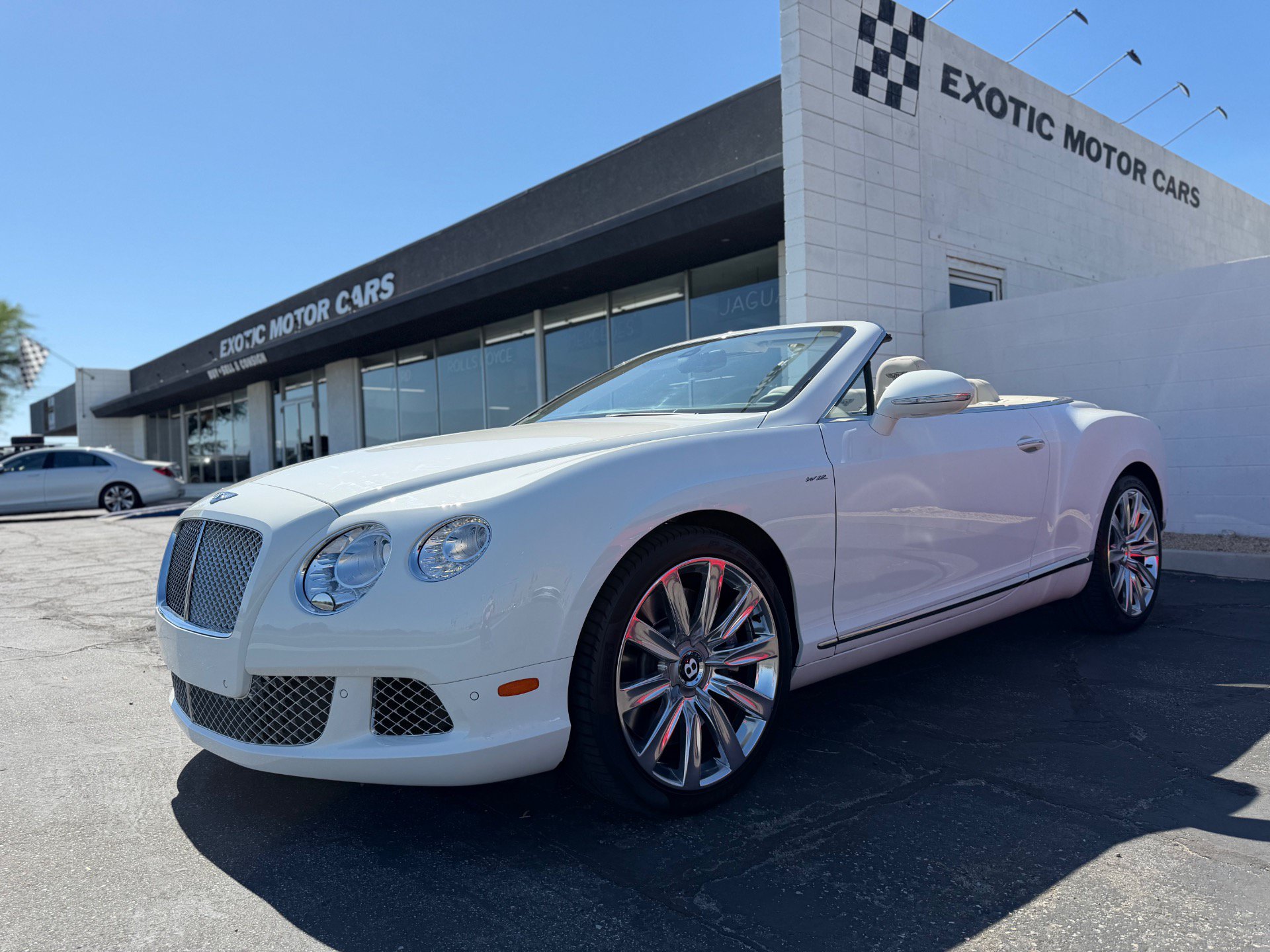 Used 2014 Bentley Continental GT AWD/4WD image 2