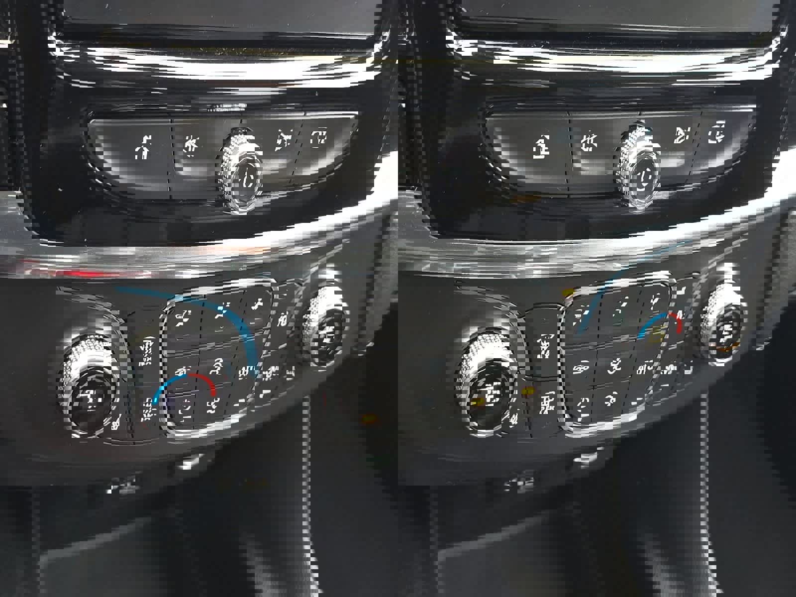 Used 2021 Chevrolet Traverse RS image 22