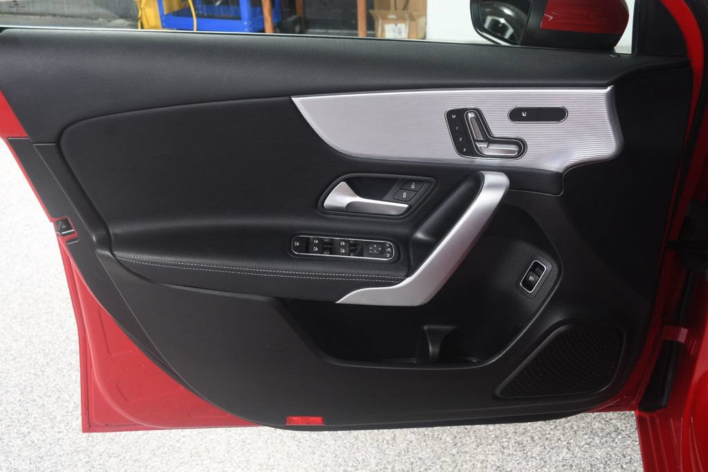 Used 2020 Mercedes-Benz A 220 image 22