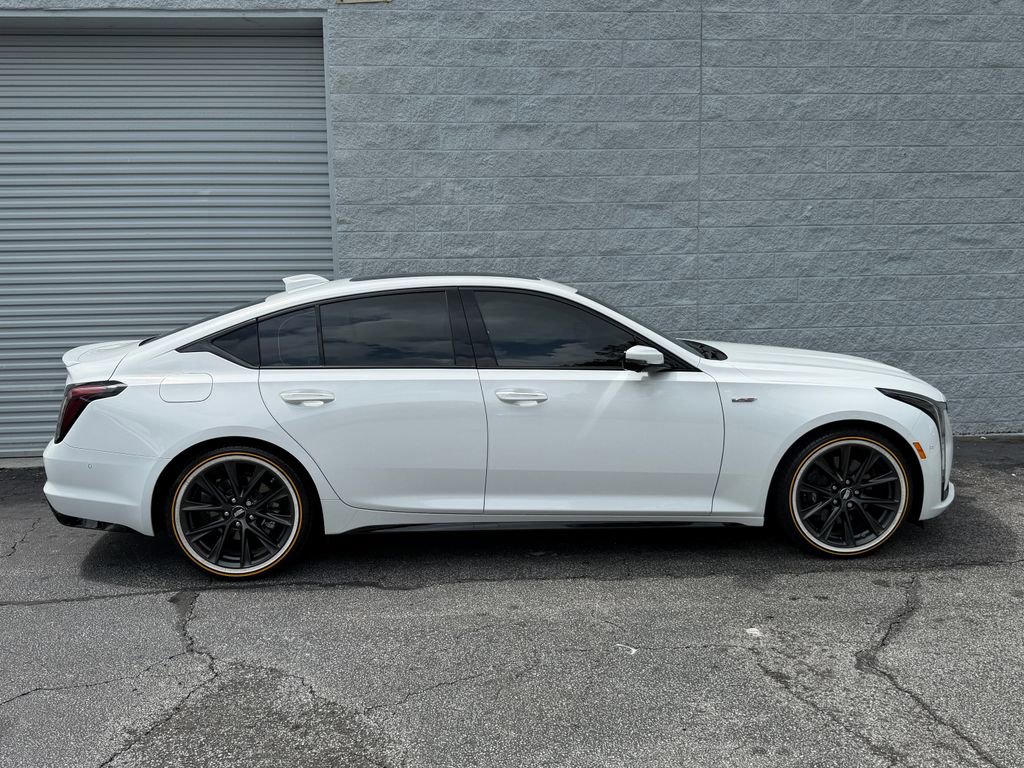 Used 2025 Cadillac CT5 V RWD image 7