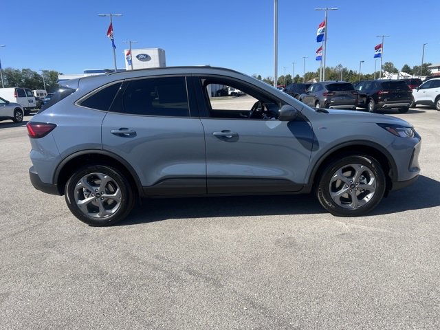 New 2026 Ford Escape ST-Line Select image 9