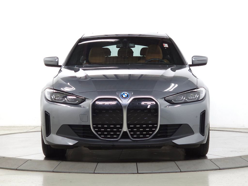 Used 2023 BMW i4 eDrive35 RWD image 2