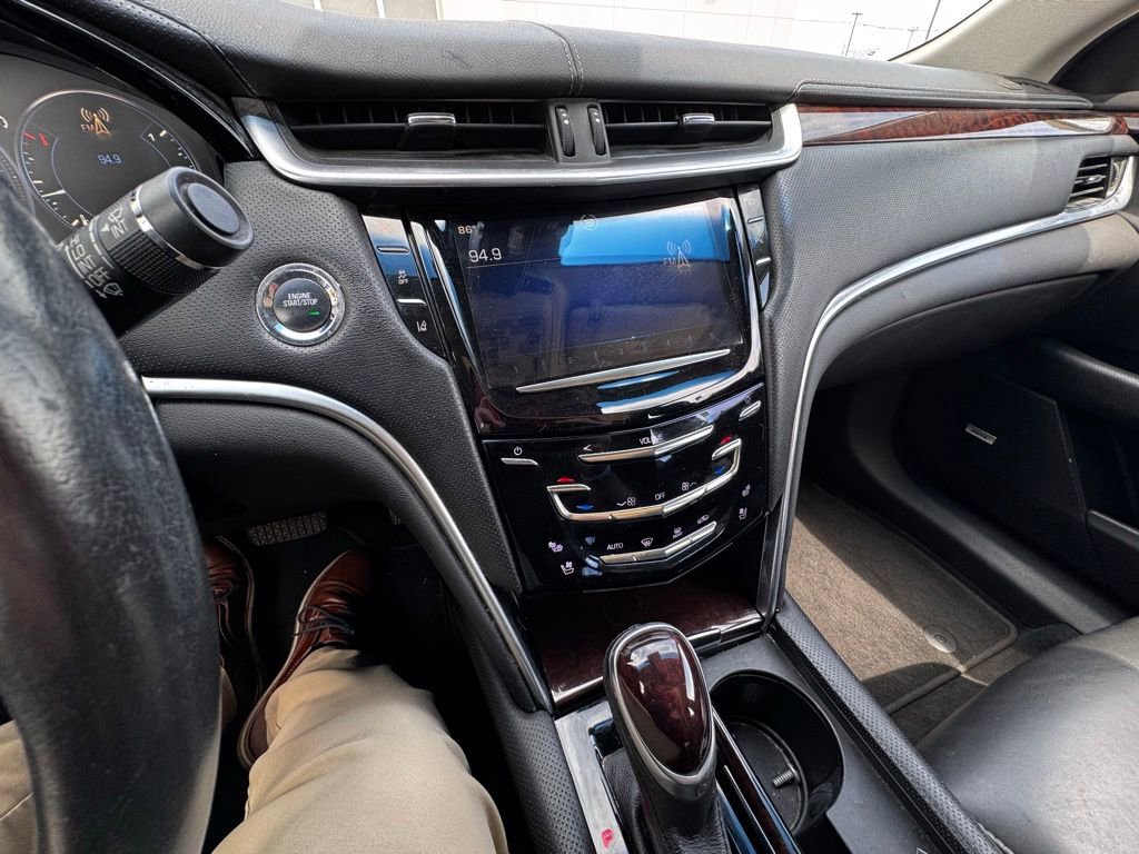 Used 2013 Cadillac XTS Premium AWD/4WD image 13