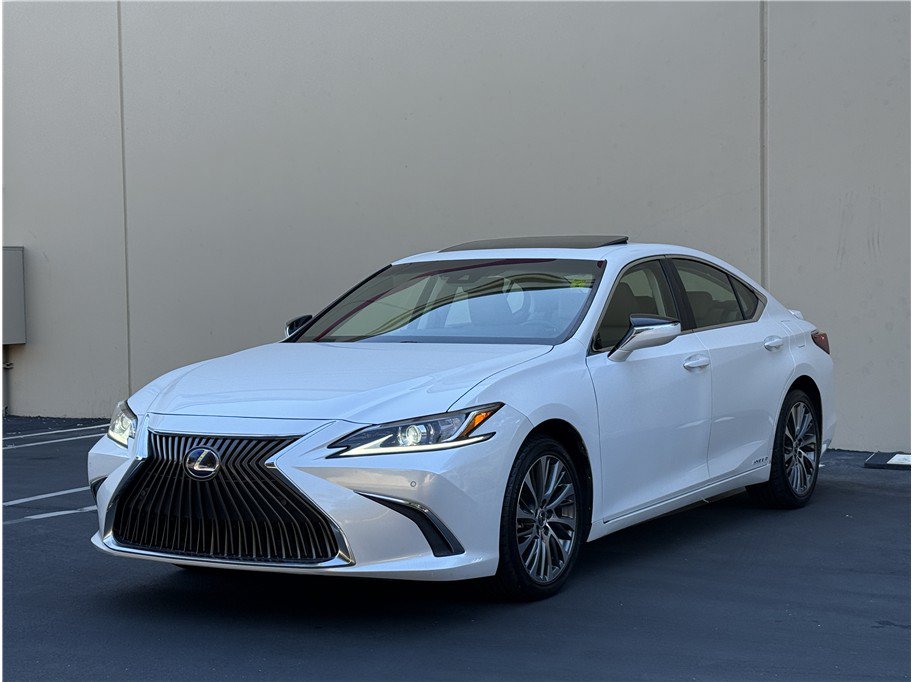 Used 2019 Lexus ES 300h w/ Premium Package FWD image 26