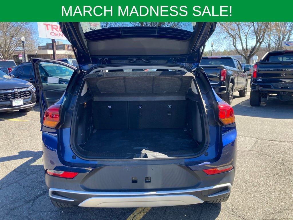 Used 2023 Buick Encore GX Preferred w/ Cold Weather Comfort Package image 23