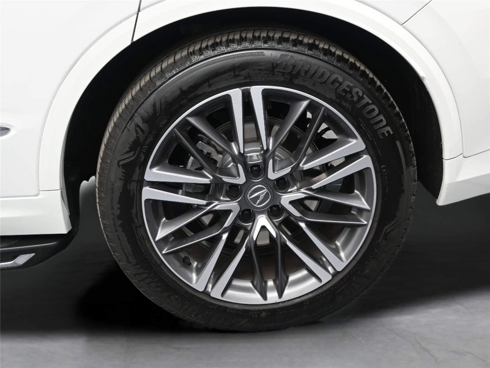 Certified 2026 Acura MDX SH-AWD w/ Advance Package image 11