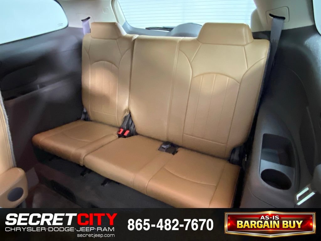 Used 2015 Buick Enclave Leather w/ Trailering Package FWD image 28