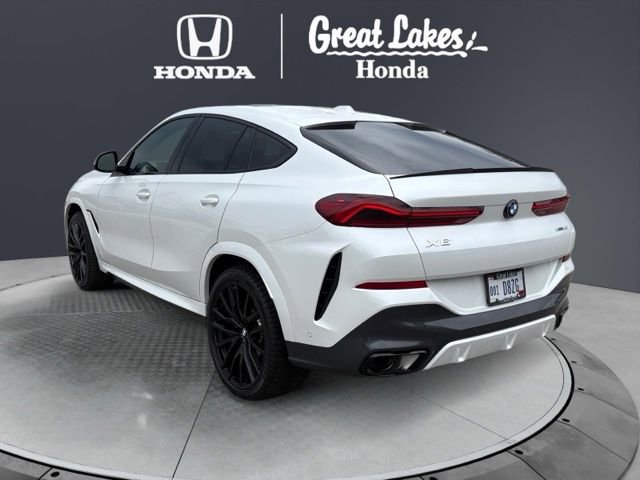 Used 2026 BMW X6 xDrive40i w/ Climate Comfort Package image 4