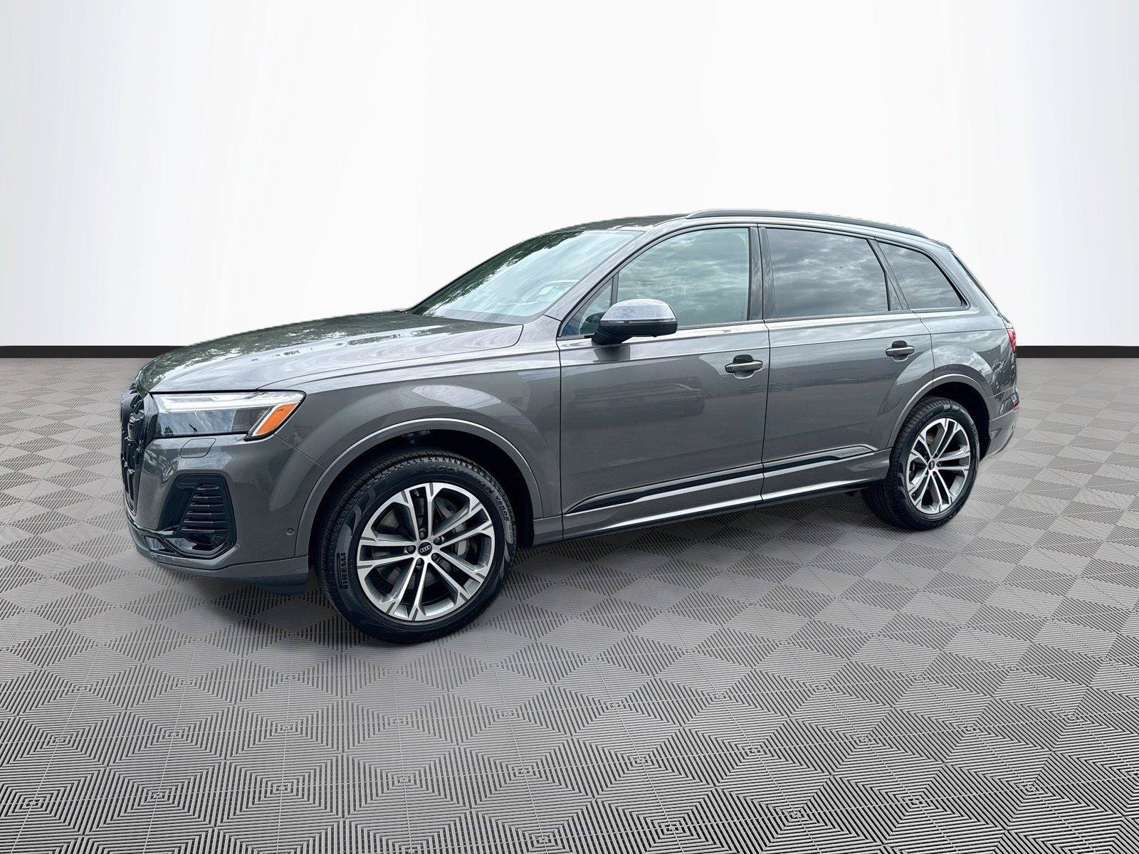 New 2026 Audi Q7 2.0T Premium AWD/4WD image 3