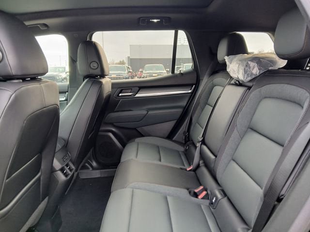 New 2026 GMC Terrain AT4 w/ Convenience Package III AWD/4WD image 14