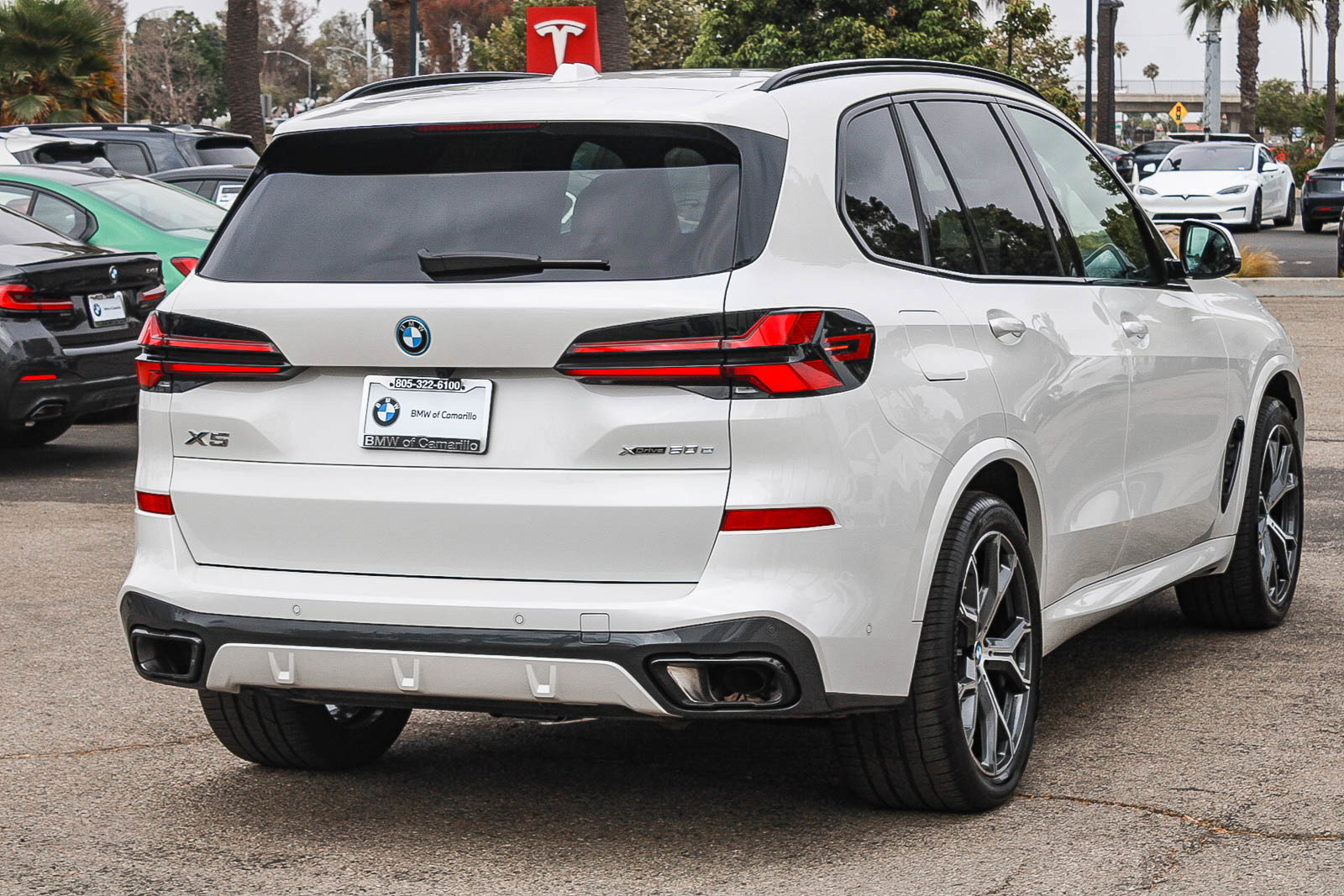 Used 2026 BMW X5 xDrive50e w/ M Sport Package AWD/4WD image 6