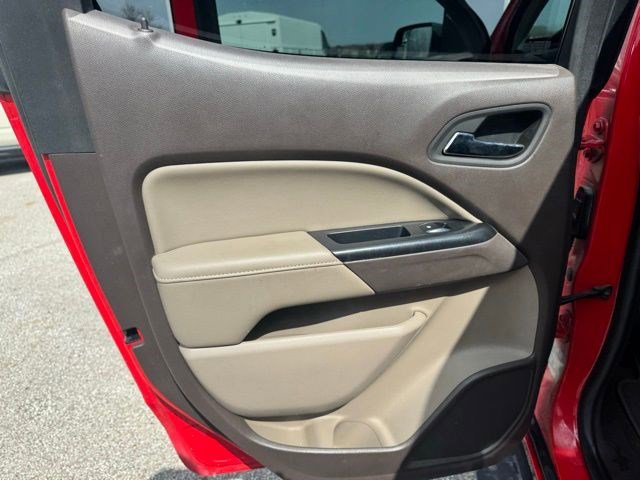 Used 2015 GMC Canyon SLT w/ Driver Alert Package image 24