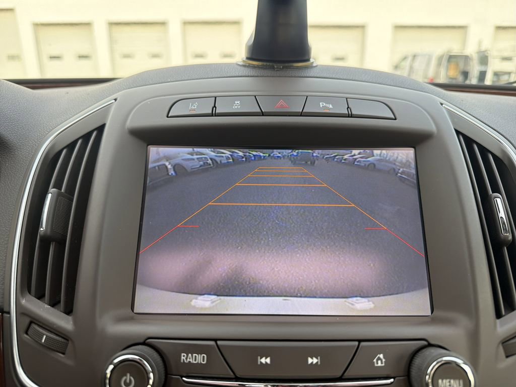 Used 2015 Buick Regal Premium w/ Driver Confidence Package #2 image 25
