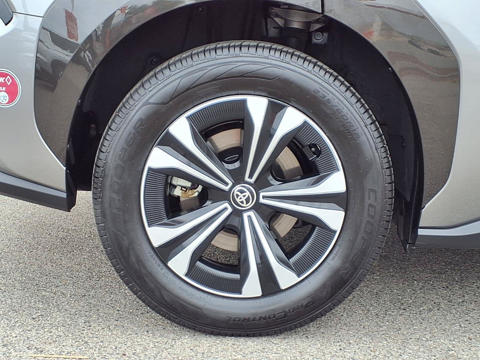 Certified 2023 Toyota bZ4X AWD image 7