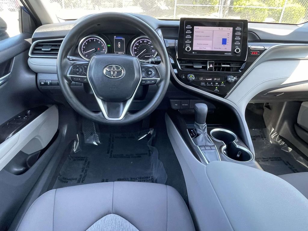 Used 2023 Toyota Camry LE w/ Convenience Package FWD image 17