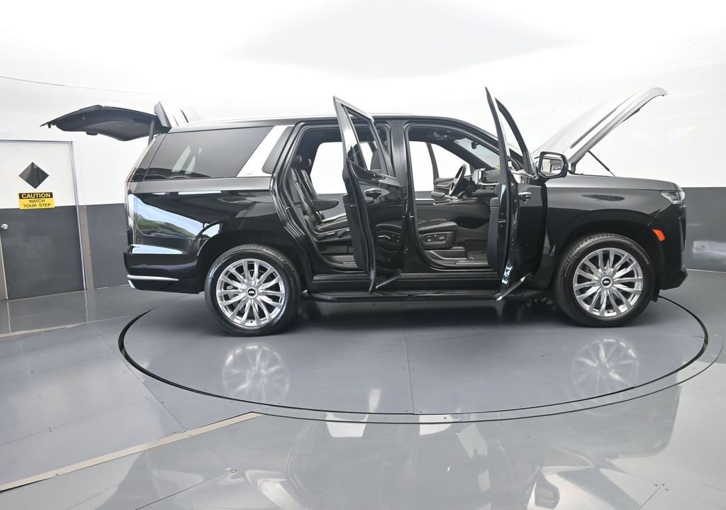 Used 2023 Cadillac Escalade Premium Luxury image 78
