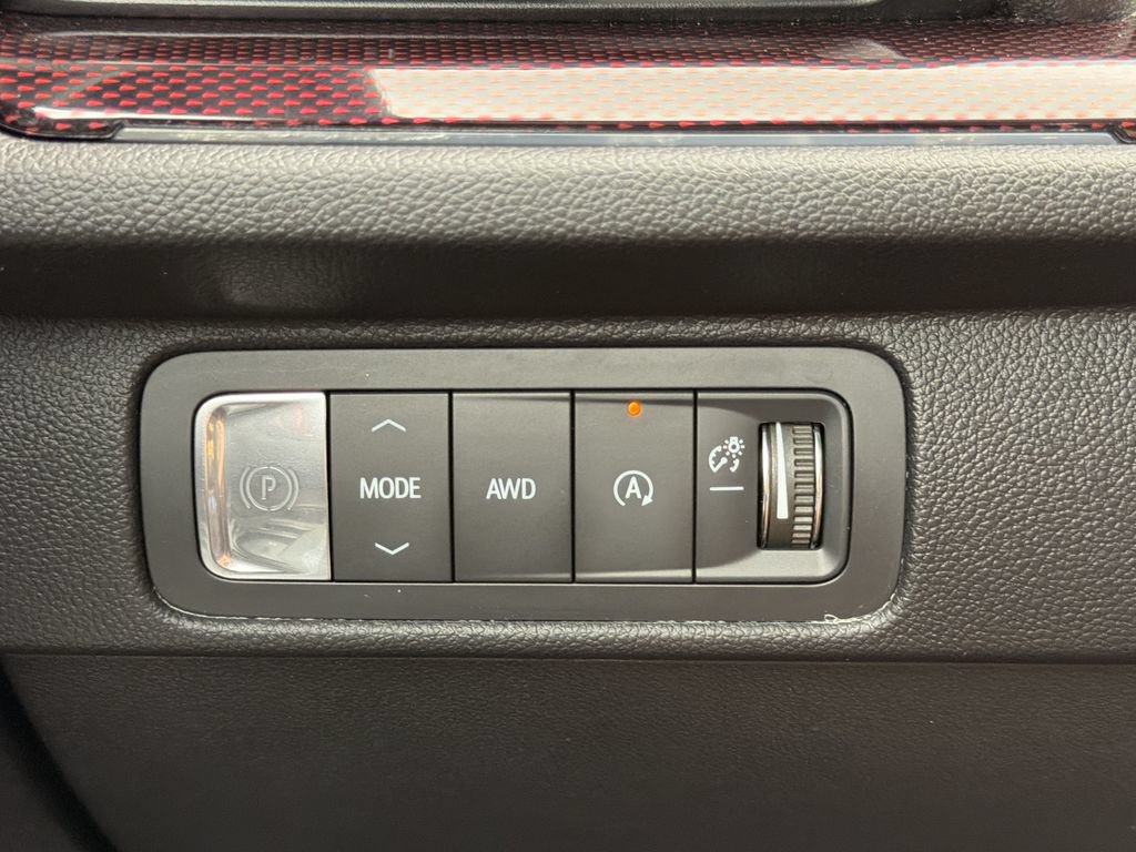 Used 2024 Chevrolet Traverse Z71 w/ Enhanced Driving Package AWD/4WD image 23