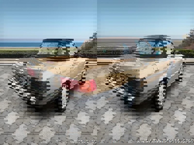 Used 1988 Mercedes-Benz 560 SL image 14