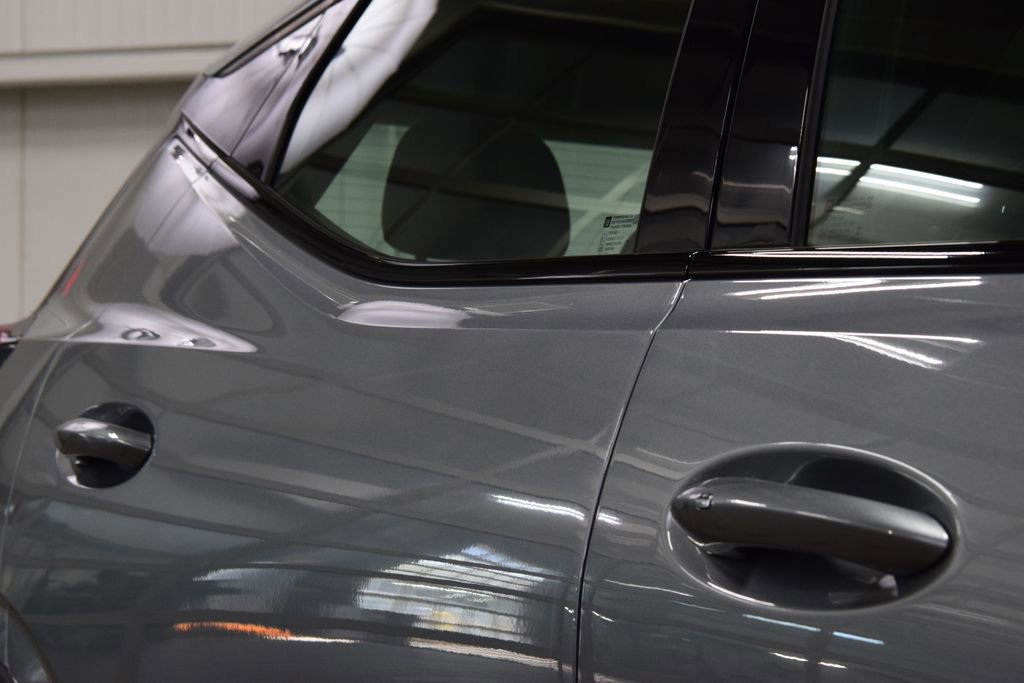 New 2027 Chevrolet Bolt LT w/ Comfort Package image 17