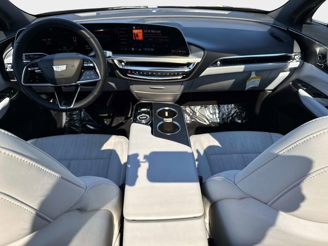 Certified 2024 Cadillac Lyriq Sport w/ LPO, Floor Liner Package AWD/4WD image 17