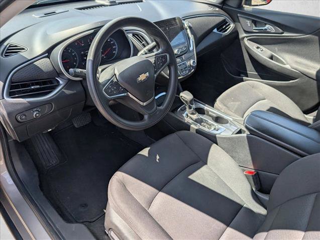 Used 2024 Chevrolet Malibu LT FWD image 10