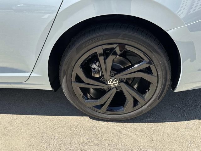 New 2026 Volkswagen Jetta SE image 6