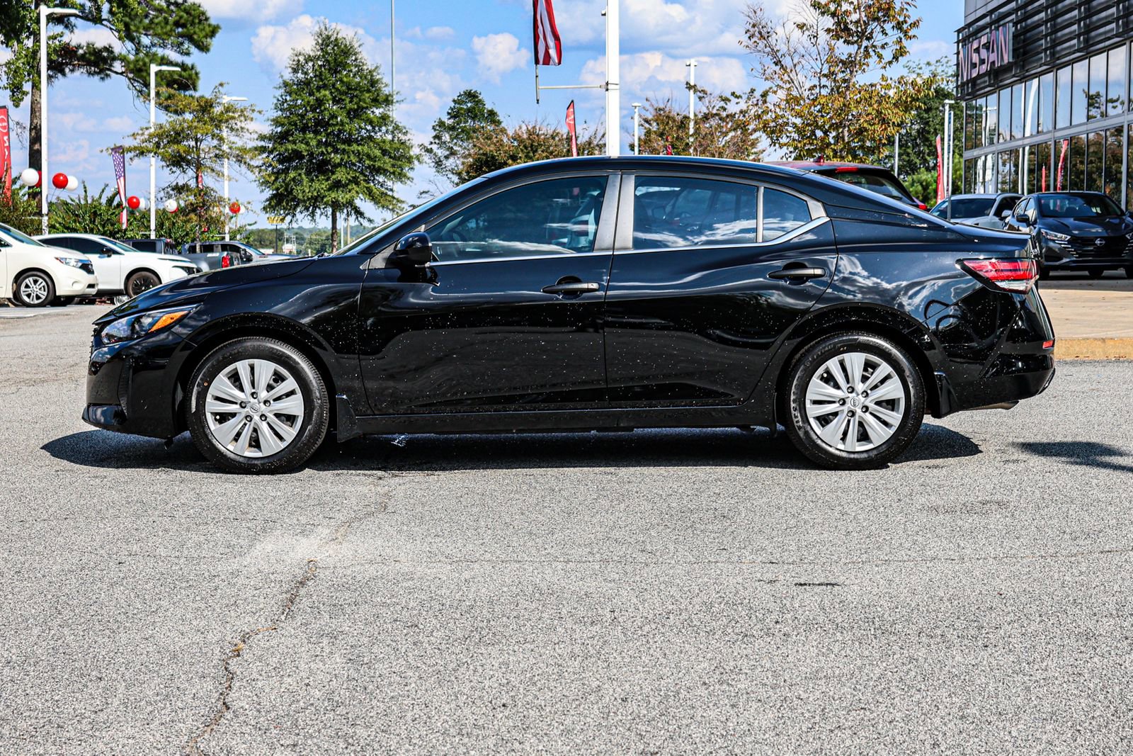 New 2024 Nissan Sentra S image 7