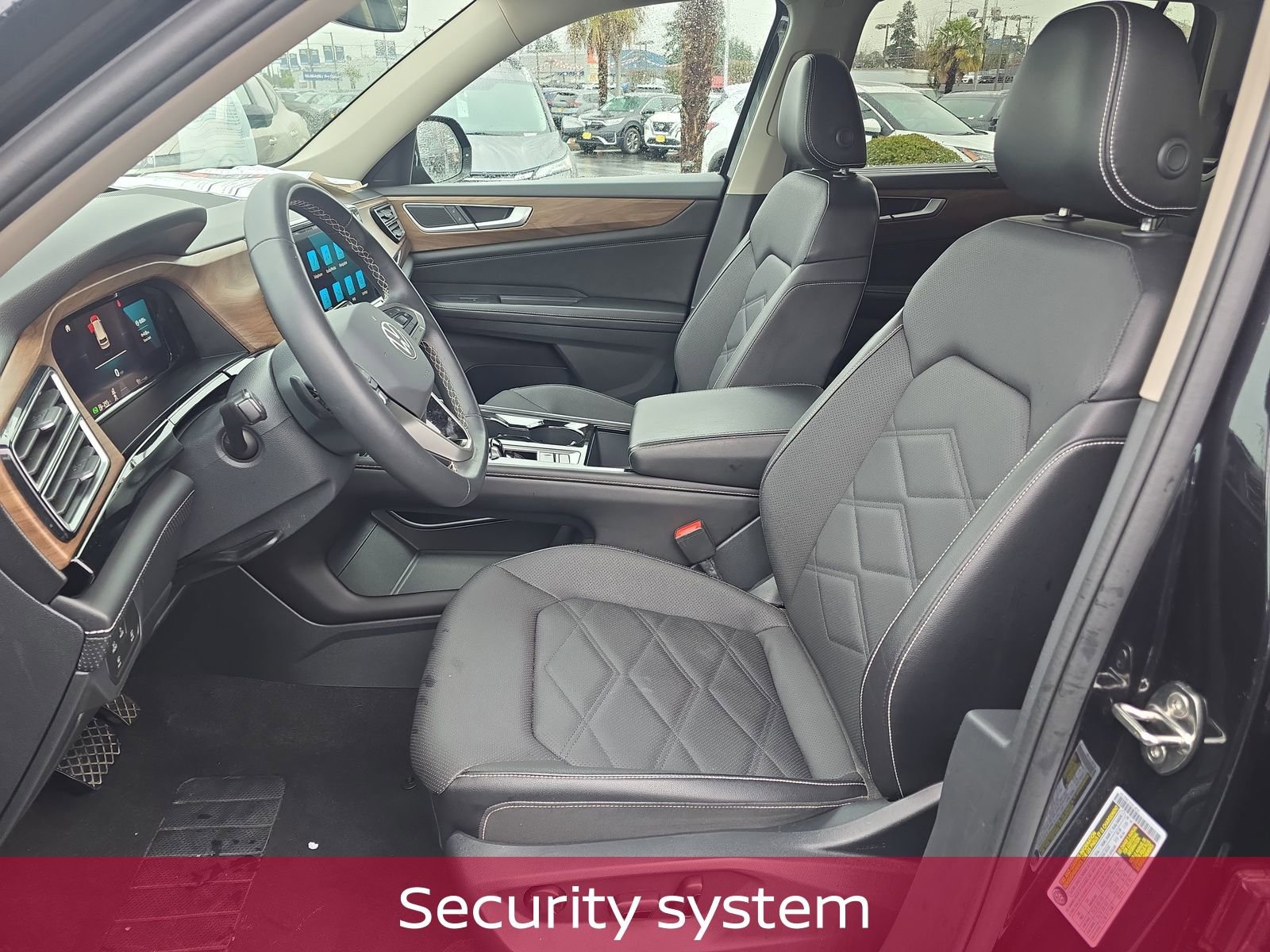 Used 2024 Volkswagen Atlas SE image 13