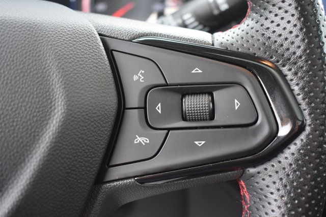 Used 2023 Chevrolet TrailBlazer RS w/ Sun and Liftgate Package image 23