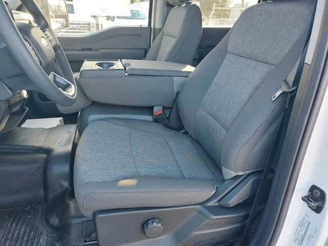 New 2026 Ford F550 4x4 Crew Cab image 10
